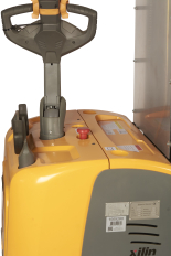 Штабелер самоходный 2,0 т 4,5 м XILIN CDDK20 24/300 В/Ач ЭУР, контроль скорости, выдвижные опоры (с платформой)