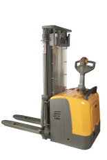 Штабелер самоходный 2,0 т 4,5 м XILIN CDDK20 24/300 В/Ач ЭУР, контроль скорости, выдвижные опоры (с платформой)